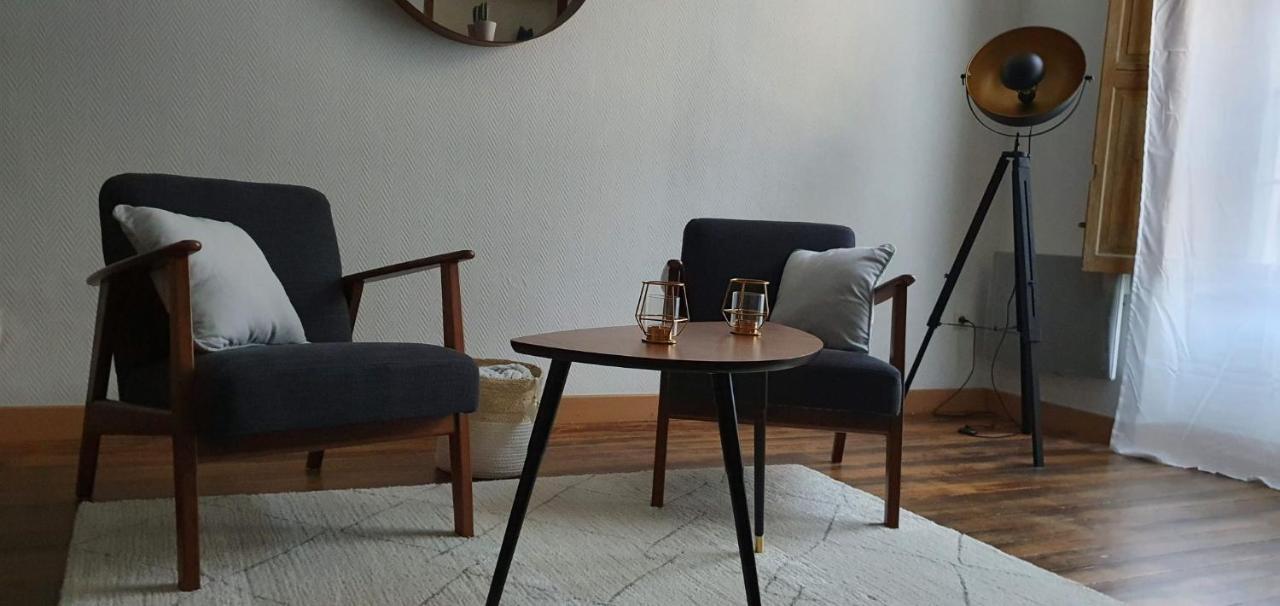 Studio Tres Spacieux Avec Cour, En Plein Coeur De Ville ! 카르카손 외부 사진